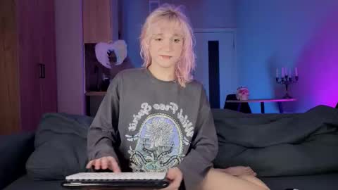 Greg-independent model online show from February 22, 9:49 pm