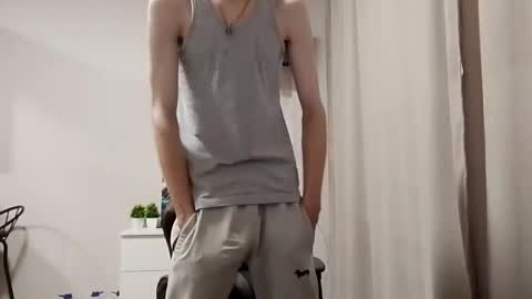 Felix online show from November 18, 8:18 am