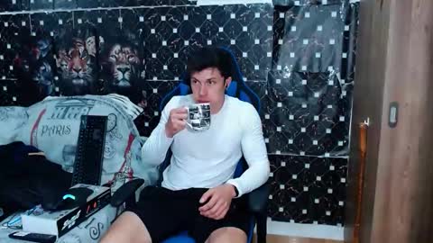 griego01 online show from January 16, 12:02 am