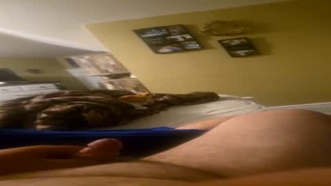 grizzely1975 online show from June 17, 6:37 am