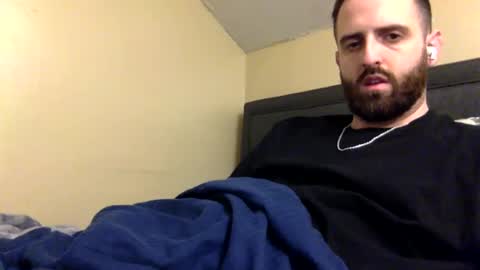 Snapshot of grobs123 chatting on December 9, 3:29 am grobs123 online show from December 9, 3:29 am