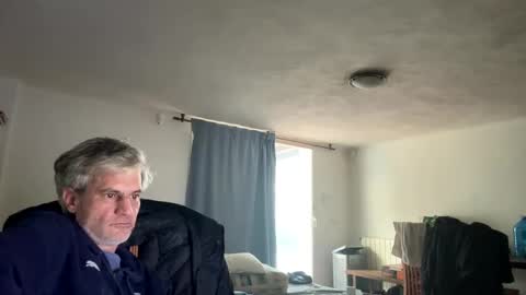 guardiannif_ online show from February 18, 7:10 am