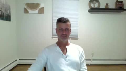 gudguy2025 online show from October 3, 12:48 am