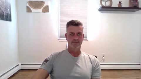 gudguy2025 online show from October 16, 2:36 pm