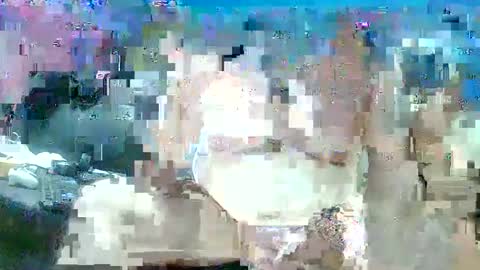 Snapshot of guerozaz chatting on October 24, 8:27 am guerozaz online show from October 24, 8:27 am