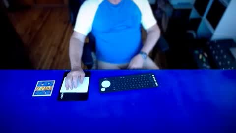 guesswhatigot2 online show from November 1, 2:48 am