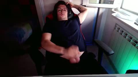 Guitoo online show from September 8, 6:40 pm