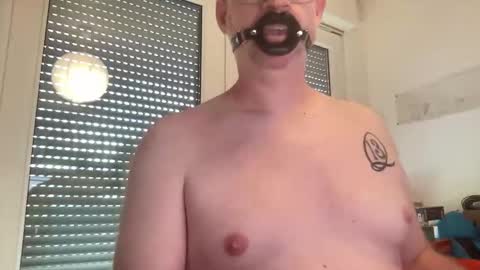 gummicasual online show from September 22, 10:59 am