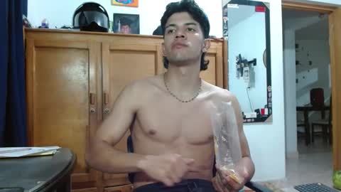 Guts online show from December 9, 11:41 pm