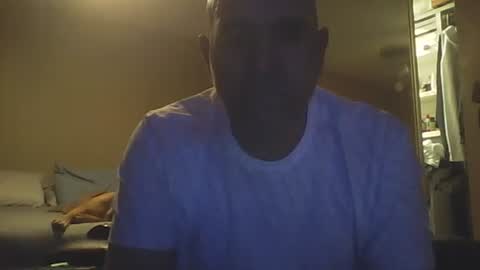 guy8inches4u online show from October 13, 12:33 pm