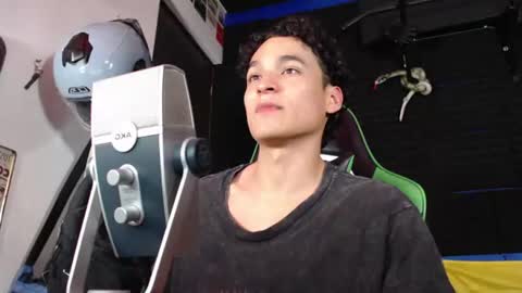 Gymbro42 online show from June 16, 1:41 am