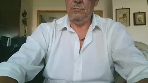 gyrdy online show from October 5, 1:04 pm