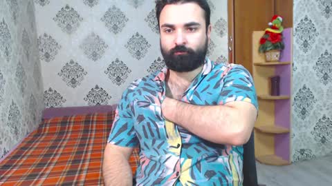 Hairy Tyler online show from February 6, 4:25 pm