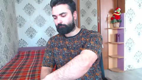 Hairy Tyler online show from February 8, 10:50 am