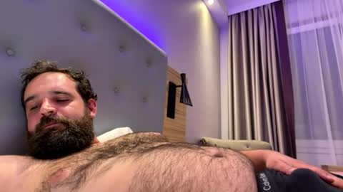 hairyandhorny__ online show from June 17, 10:55 pm