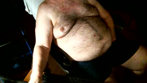 hairybear813 online show from December 22, 11:42 pm