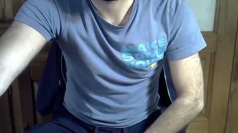 Snapshot of hairydaduncut chatting on February 19, 12:55 pm hairydaduncut online show from February 19, 12:55 pm