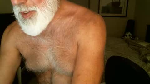 Hairy pecs online show from May 7, 8:25 am