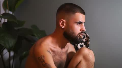 HairyRobXxX online show from September 20, 6:19 pm