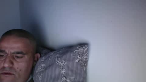 haled_77 online show from January 4, 4:33 am