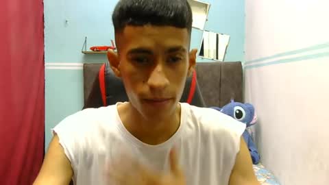 hamcummboy20 online show from June 18, 12:45 am