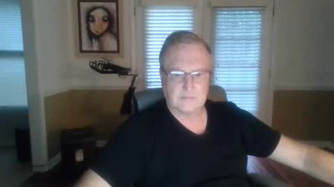 Han online show from October 4, 11:37 am