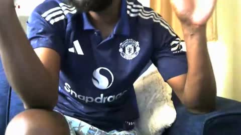 handsome king online show from October 30, 11:55 am