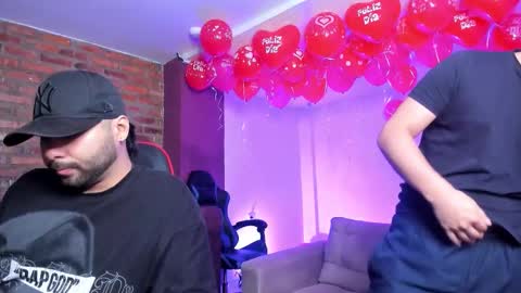 leonardfarrucknick and otis online show from February 17, 12:37 pm