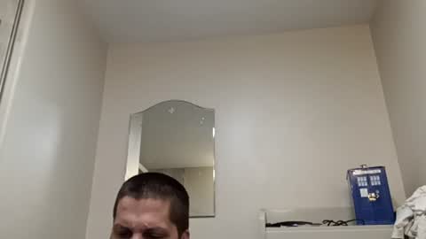 Handsomedaddy198923 online show from July 14, 5:19 pm