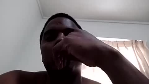 handsomeflow online show from January 11, 5:05 pm