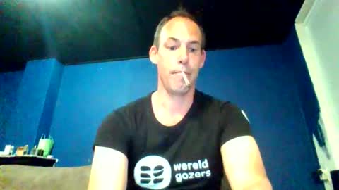 handsomeguy4ever online show from October 5, 6:45 pm