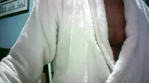 handymanforyou177322 online show from June 30, 9:05 pm