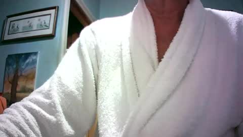 handymanforyou177322 online show from July 18, 9:31 pm