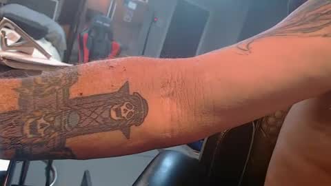 handystud33 online show from October 4, 10:20 am