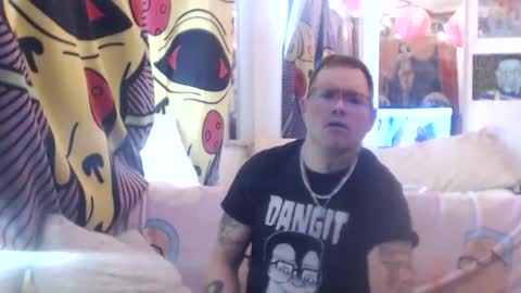 hank rams online show from February 17, 6:40 pm