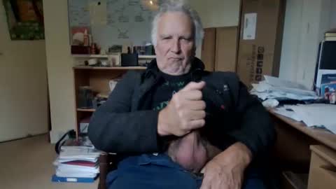 hantsman62730226 online show from November 7, 1:14 pm