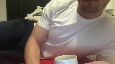 happytoplay22 online show from February 4, 8:48 pm