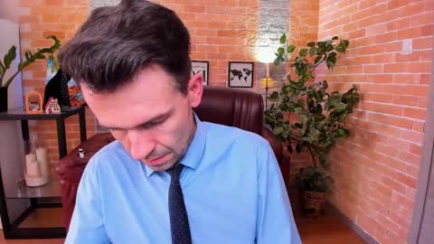 Steve online show from February 25, 2:22 pm