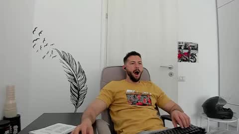 Hard Cock online show from May 25, 8:09 am