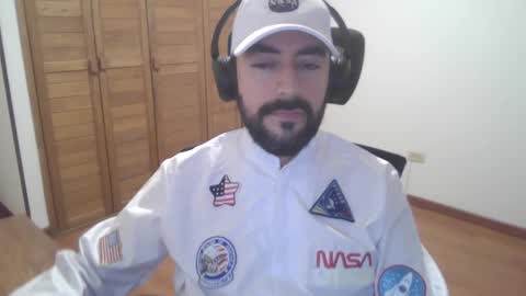 Snapshot of hard_cock_dude chatting on November 1, 11:53 pm Hard cock dude online show from November 1, 11:53 pm