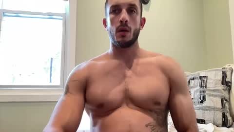 Snapshot of hard_runner_ chatting on September 30, 5:05 pm hard_runner_ online show from September 30, 5:05 pm