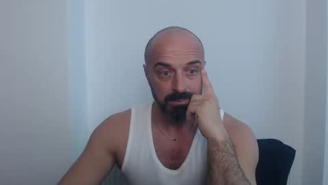 hardapollo online show from April 19, 2:49 pm