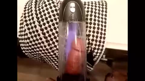 hardforu8675 online show from March 5, 8:32 am