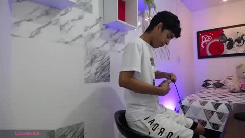 Andres Dean online show from March 8, 6:46 pm