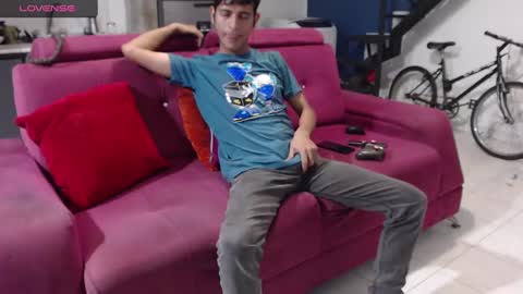 Andres Dean online show from December 21, 10:52 pm