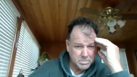 Snapshot of hardsweetandsticky chatting on December 16, 6:49 pm HSS online show from December 16, 6:49 pm