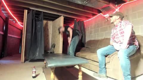 hardworkertn online show from December 14, 6:20 pm