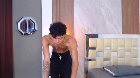 Harry online show from March 14, 1:01 am