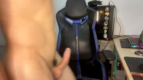 harry_p01 online show from December 17, 9:39 am