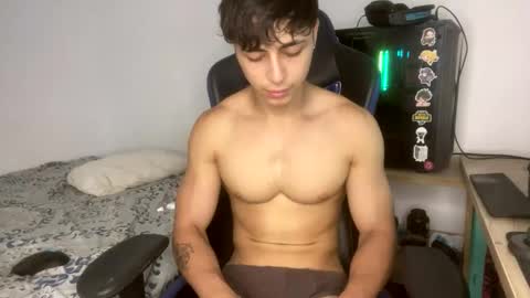 harry_p01 online show from February 13, 5:22 pm